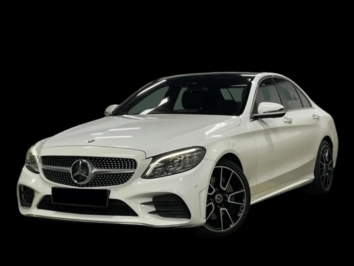 2018 Mercedes-Benz C300 AMG Line 2.0 AT